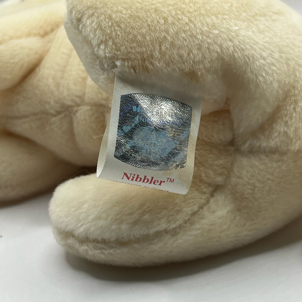 Ty beanie babies Nibbler the Bunny - Picture 3 of 4